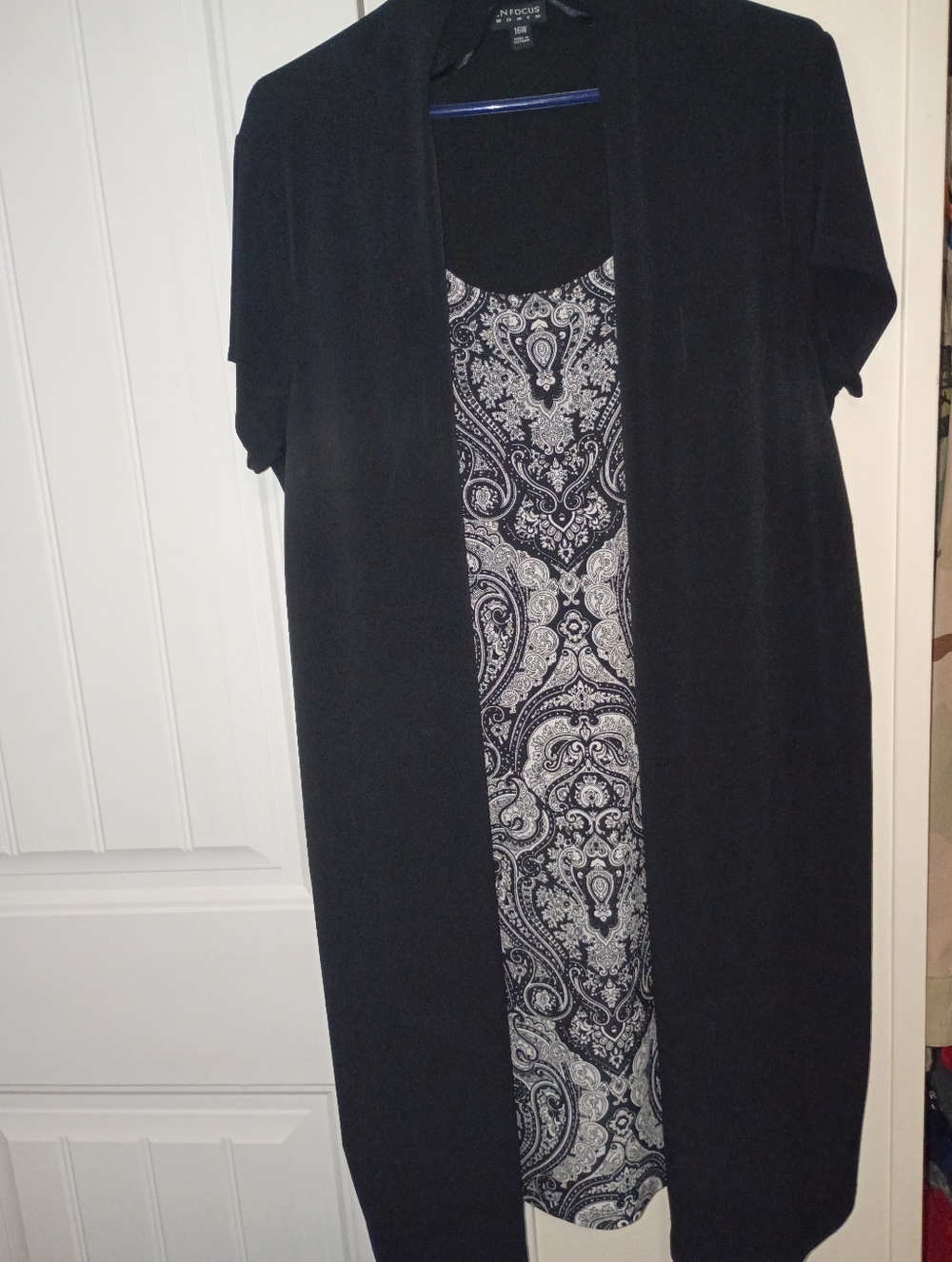 Black Open-Front Cardigan Dress with Paisley